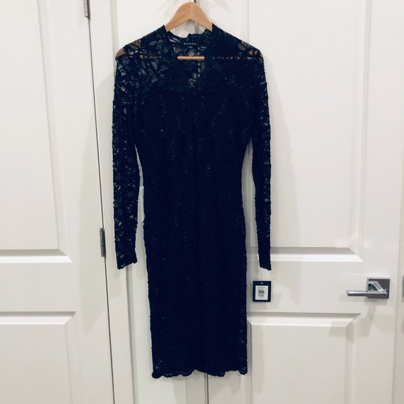 marina scalloped sequin lace dress New Marina Women's Scallop Sequin V-Neck Lace Body Evening Dress Navy Size 14